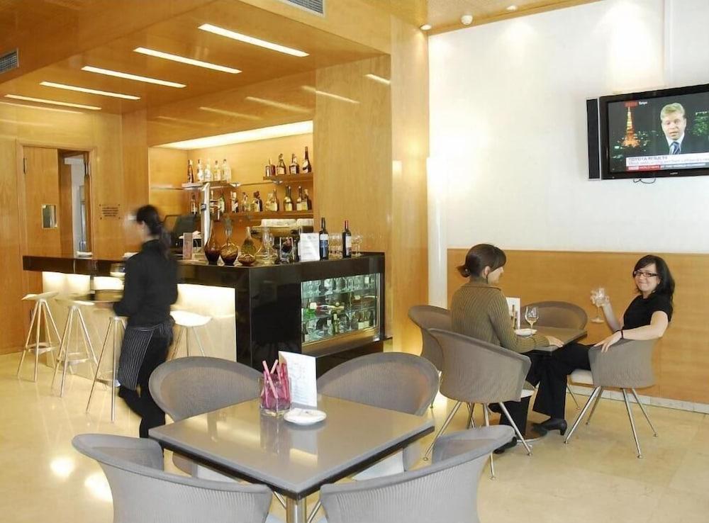Grupotel Gravina Barcellona Esterno foto