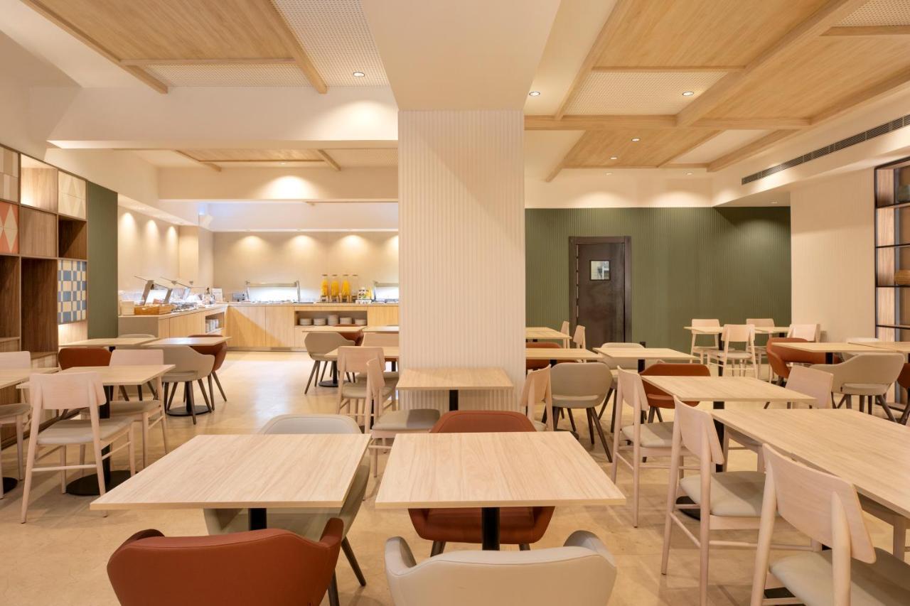 Grupotel Gravina Barcellona Esterno foto