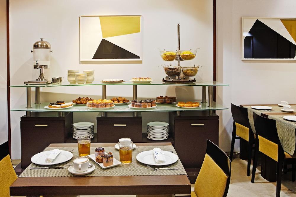 Grupotel Gravina Barcellona Esterno foto
