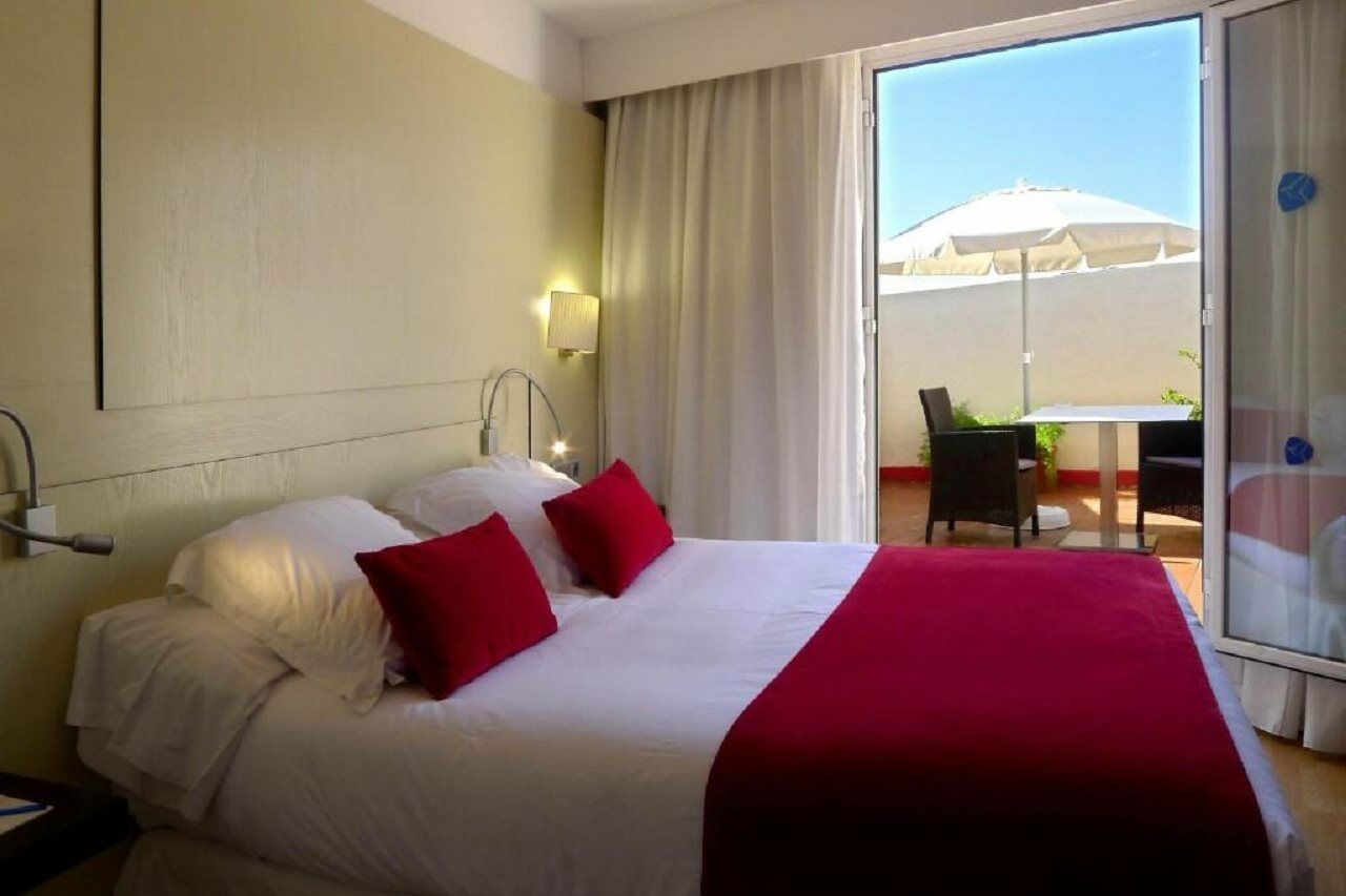 Grupotel Gravina Barcellona Esterno foto